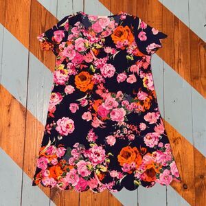 Beautiful Floral Shift Dress with Scallop Trim